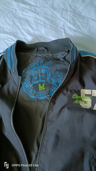 Chaqueta Chevignon Negra y Azul Talla M/L