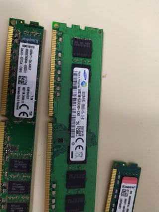 Lote 18x Memoria RAM Samsung DDR3 8GB PC3-12800U