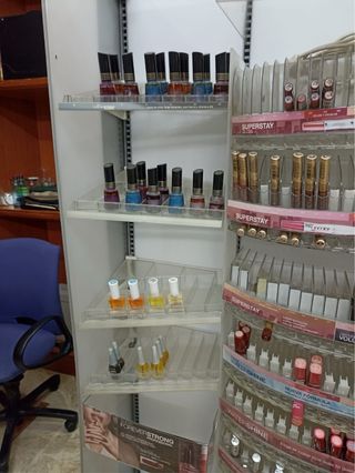 Muestrario Maquillaje Maybelline Tienda