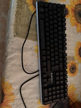 Teclado Newskill Suiko Negro