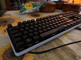 Teclado Newskill Suiko Negro