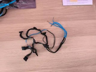 Cable alimentación 10 discos SATA.