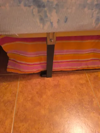 Cabezal cama de forja decorado