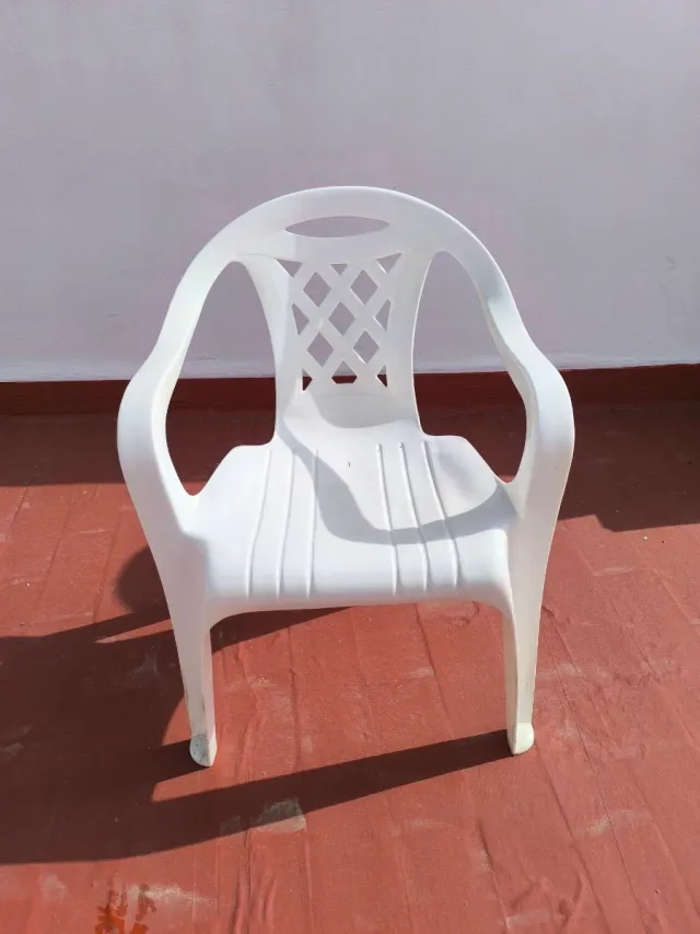 Silla de plástico blanca apilable 10 unidades
