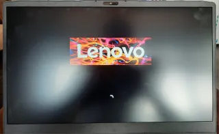 BLACK WEEK! Portátil Lenovo LOQ 15IRH8