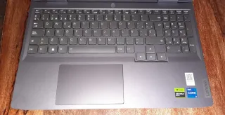 BLACK WEEK! Portátil Lenovo LOQ 15IRH8