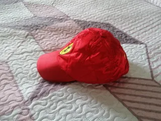 Gorra Ferrari Roja