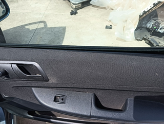 ELEVALUNAS DELANTERO DERECHO SKODA FABIA (6Y2/6Y3