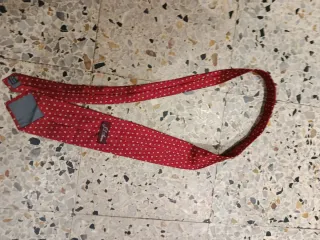 Corbata J. Crew Roja Lunares