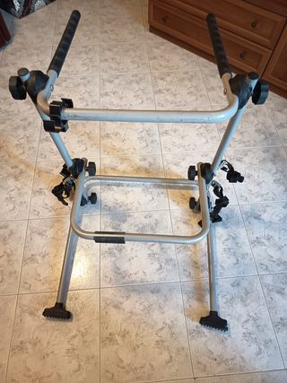 Portabici universale per auto