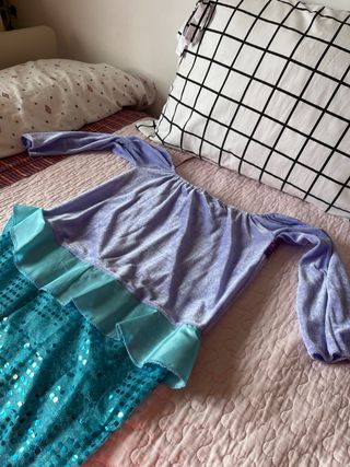 Disfraz de sirena para niños/as de 9 a 12 años.