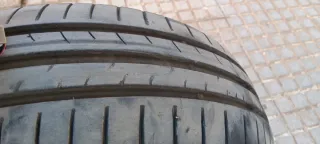 Neumático coche
