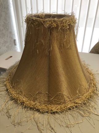 Pantalla de lámpara de tela y yute