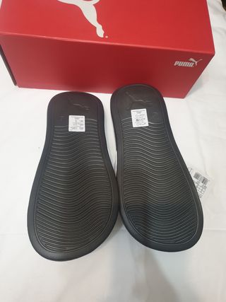 Chanclas Puma Blancas y Negras Talla 38