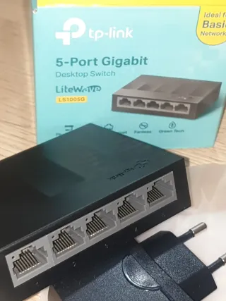 TP-Link 5 Puertos Gigabit Switch LS1005G
