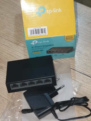 TP-Link 5 Puertos Gigabit Switch LS1005G