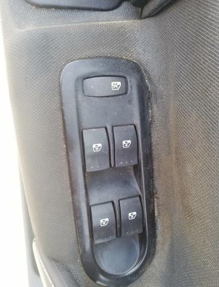Mando elevalunas del izq renault scenic ii 5328604