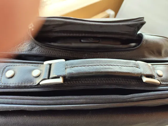 Bolsa  Samsonite de piel con ruedas