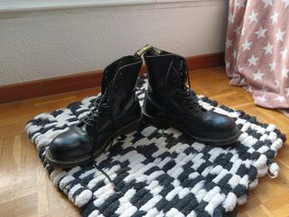 Botas Dr. Martens originales T.43