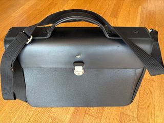 Maletín Piel Mandarina Duck Negro
usado 2 veces. 
