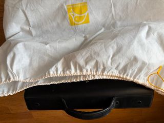Maletín Piel Mandarina Duck Negro
usado 2 veces. 

