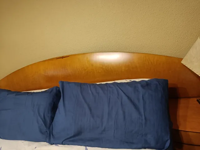 Muebles de habitacion  . Se puede vender  por sepa