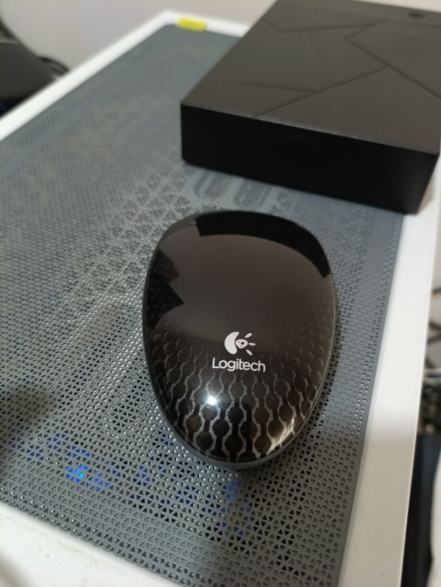 Logitech M600 Ratón tactil Inalámbrico