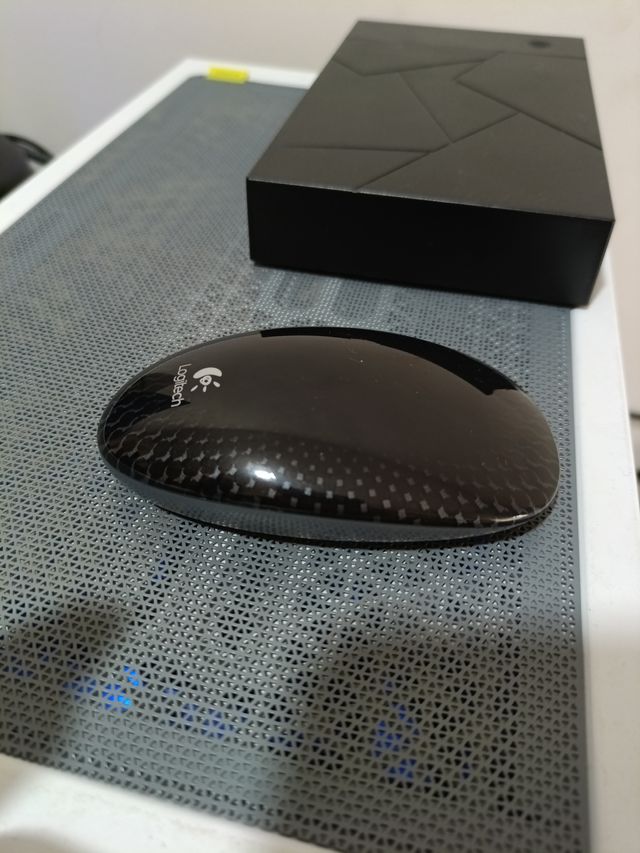 Logitech M600 Ratón tactil Inalámbrico