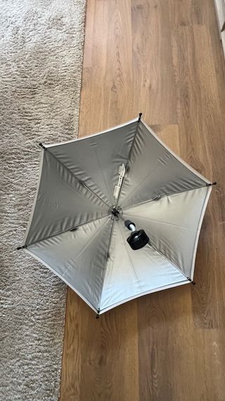 Sombrilla Bugaboo Camaleón Color Arena