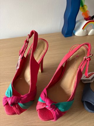 Zapatos Peep Toe Tacón Azul y Rosa