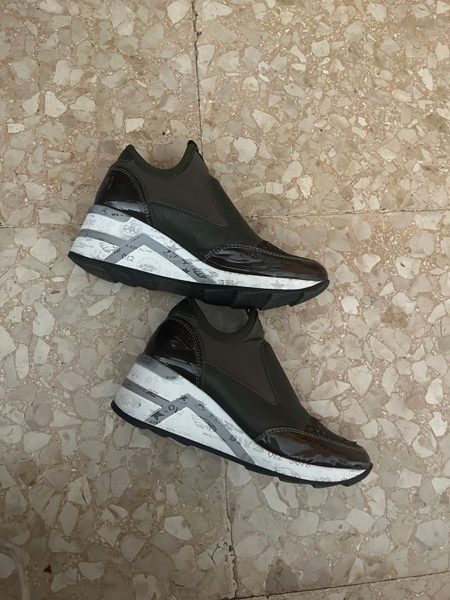 Zapatillas Cetti con lentejuelas