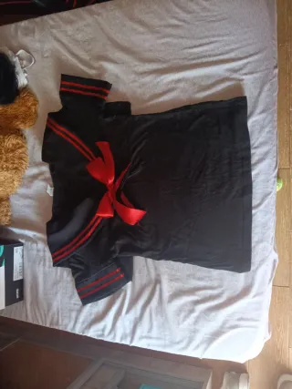 Disfraz Colegiala Negro/Rojo Talla Única