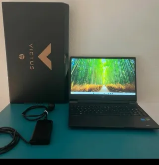 Portátil HP Victus i5-12450h,24GB, 4TB SSD, 144hz 
