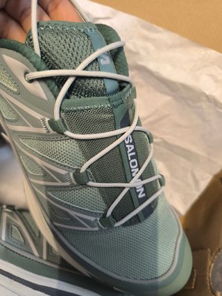 Zapatillas Salomon Verdes y Blancas