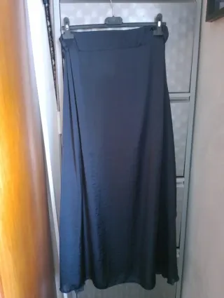 Gonna raso asimmetrica