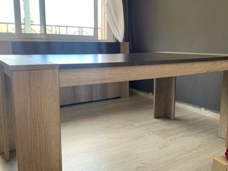 Mesa comedor y aparador madera oscura