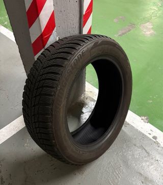 Neumáticos Bridgestone 215/55 R17 98Vw