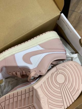 Zapatillas Jordan Niña Rosa y Blanco