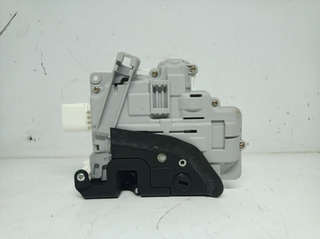 CERRADURA PUERTA TRASERA DERECHA SEAT LEON (1P1)