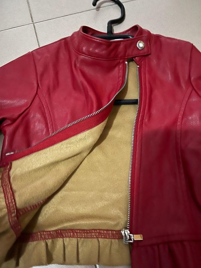 Chaqueta niña roja