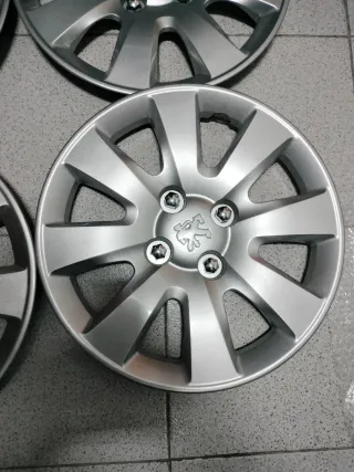 Tapacubos SIN ESTRENAR Peugeot 15'' (4 unidades)
