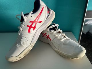 Zapatillas pádel Asics blancas