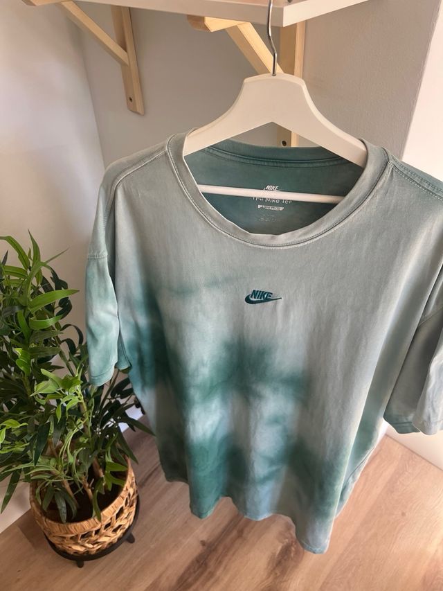 Camiseta Nike Tie-Dye Verde