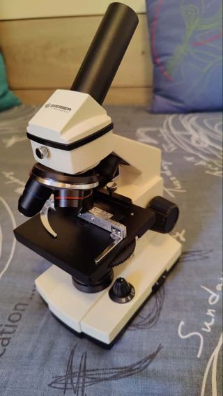 Microscopio Escolar Bresser