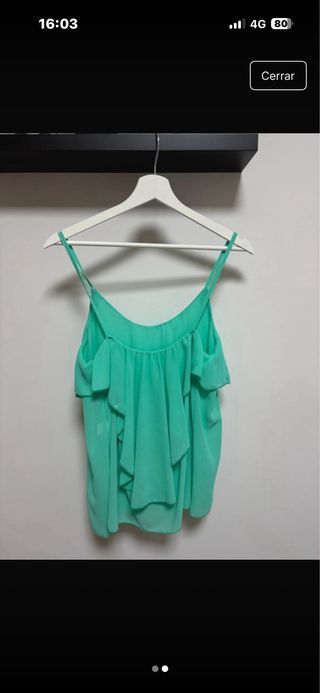 Blusa tirantes verde con volantes