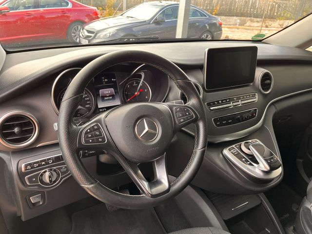 Mercedes-Benz Clase V 2016