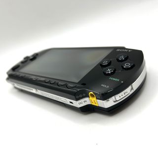 CONSOLA SONY PSP 1004 + CARGADOR