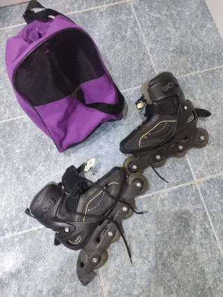 Patines línea Decathlon Oxelo talla 42'5 y  bolsa 