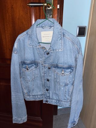 Chaqueta tejana Stradivarius Talla S