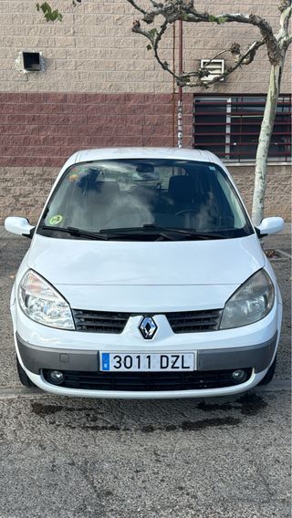 Renault Grand Scenic 2006